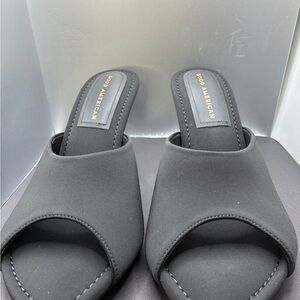 Good American Black Mules